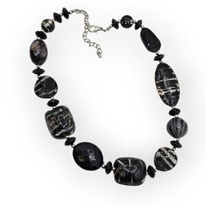 Black Lampwork Glass Bead Necklace – Old Money Dark Vintage Statement